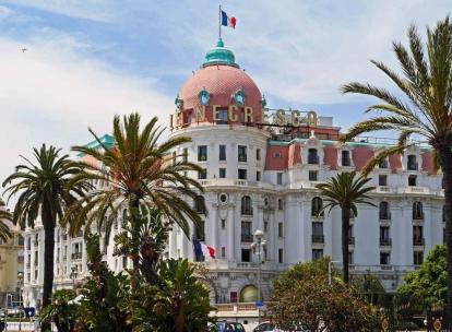 Le Negresco organise des ateliers d’art pour les enfants à Nice