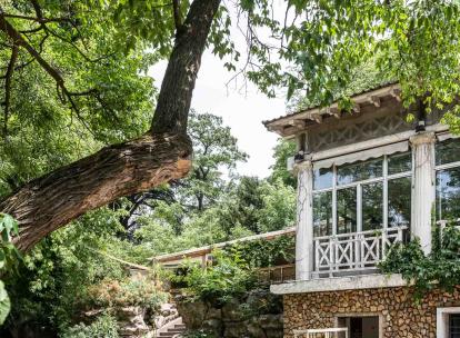 6. Pavillon Puebla : la team du Perchoir au cœur des Buttes-Chaumont