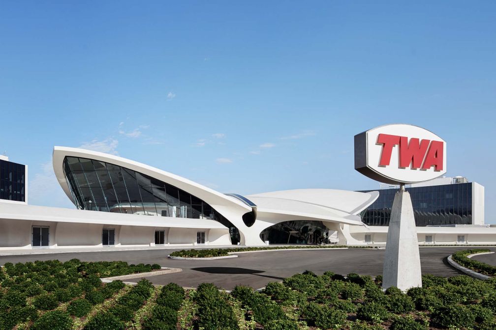 New York : le TWA Hotel redonne vie à un terminal mythique de l'aéroport JFK