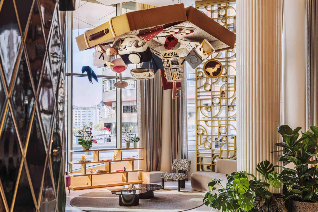 Après une ouverture remarquée en 2025, le ME Lisbon by Meliá scelle sa griffe lifestyle au cœur du centre-ville de la capitale portugaise. Nous l'avons testé le week-end du 25 avril - jour de fête nationale, anniversaire de la révolution des Œillets - et voici ce qu'on en retient.

