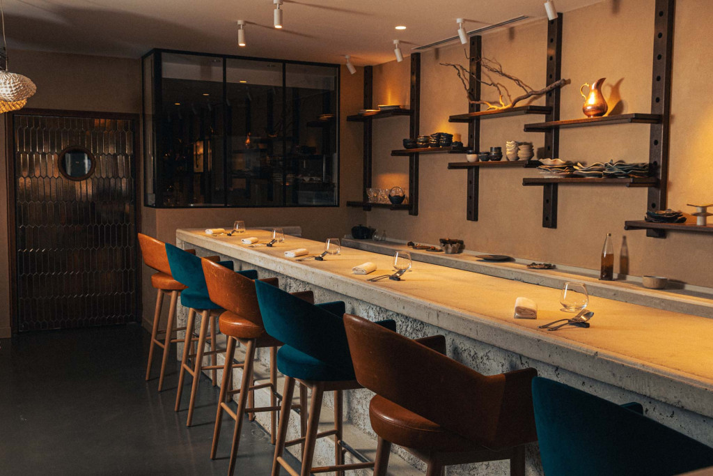 Nouveau décor pour cette jolie table franco-japonaise étoilée : l'occasion de redécouvrir la délicatesse de la cuisine très personnelle de ce duo (trop) discret