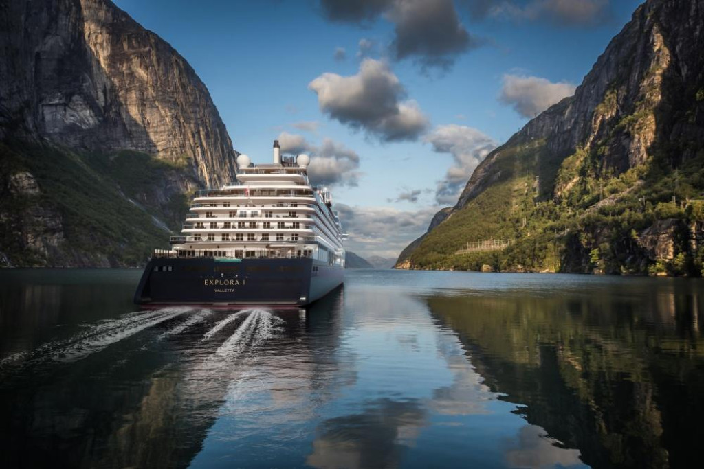 En 2026, la croisière change de cap. Longtemps associée aux voyages standardisés et au tourisme de masse sans exclusivité ni cachet, elle opère depuis quelques années une mue spectaculaire.