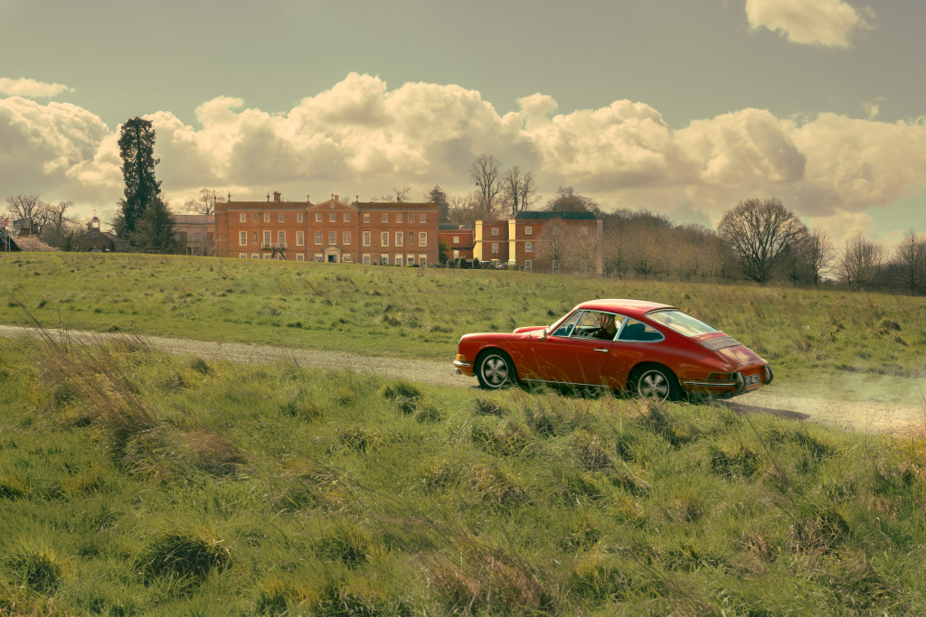 Un temps réservées à la Haute Société, ces belles demeures situées aux portes de la capitale anglaise accueillent les voyageurs en quête de luxe, de calme et de volupté. Voici nos 5 adresses préférées. 