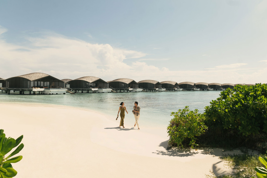 Club Med : et si le vrai bonheur, c’était simplement d’être ensemble ?  Depuis 75 ans, le Club Med réinvente l’art de voyager ensemble. Un lieu où l’on se sent attendu, libre, et un peu comme chez soi, quelle que soit la destination de rêve où l’on pose ses valises. Bienvenue au Club.