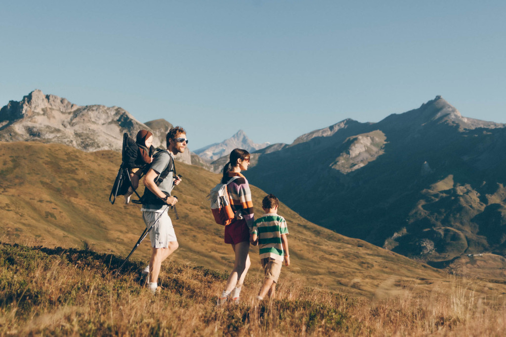 Séjour tout compris, grand air, activités pour toute la famille et resorts d’exception : découvrez nos six bonnes raisons de partir dans les Alpes au Club Med cet été.