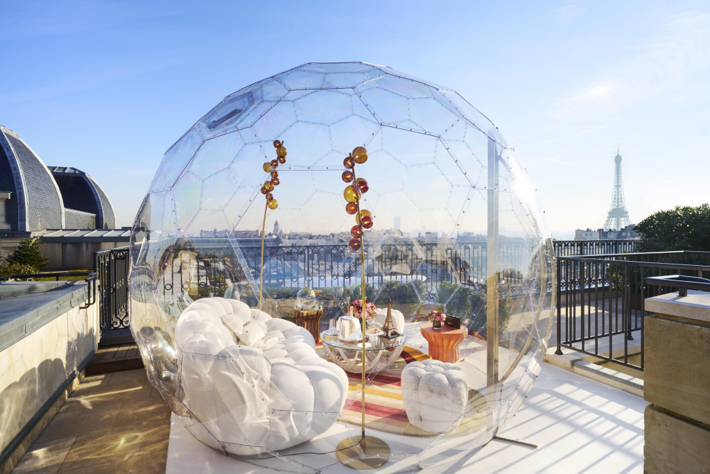 Envie de célébrer la Saint-Valentin comme il se doit ? Voici notre sélection des meilleurs rendez-vous d'hôtels, de bars et de spas pour une Saint-Valentin réussie, dans la ville de l’amour… mais pas que 