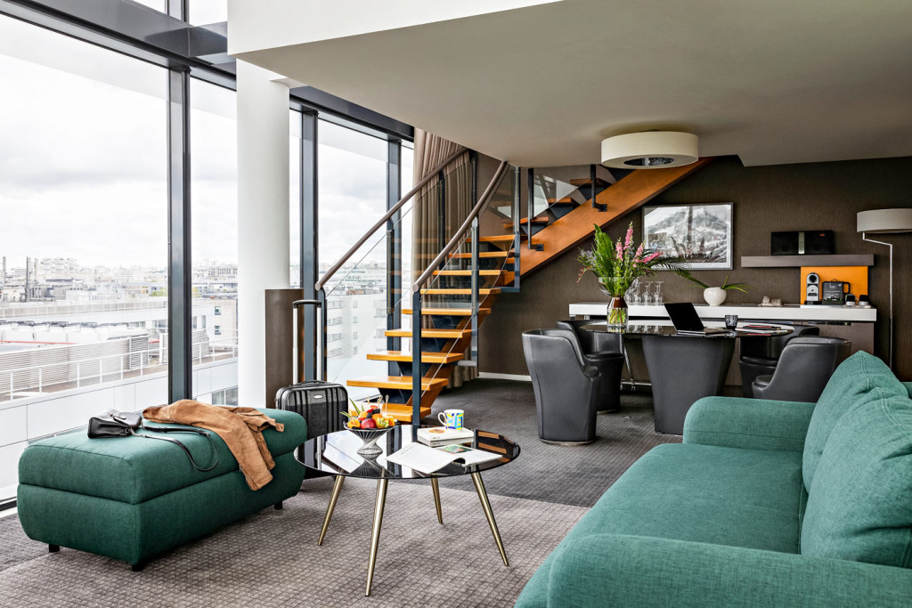 Suites Duplex avec vue, petit-déjeuner généreux, piscine intérieure et spa Sothys : nous avons testé cet hôtel 4 étoiles du 12ᵉ arrondissement, aussi agréable pour un séjour en famille que pour un déplacement professionnel.