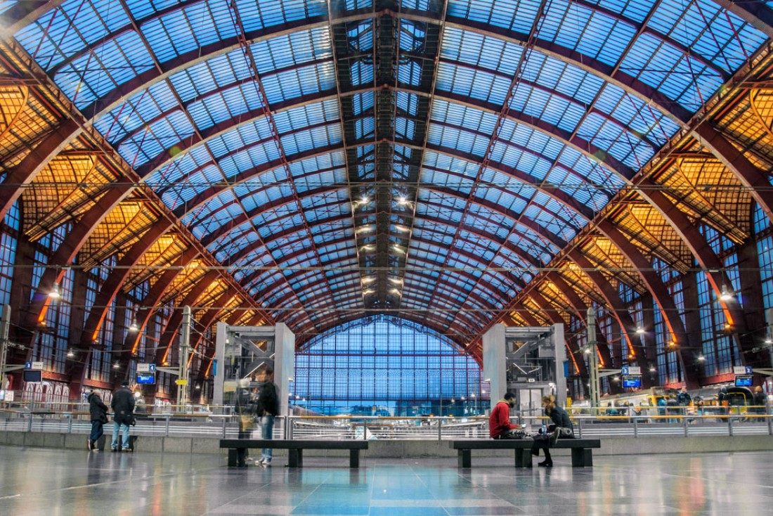 La grandiose Gare Centrale d'Anvers © CC ##Stijn Hosdez @@https://flic.kr/p/hjSTQv