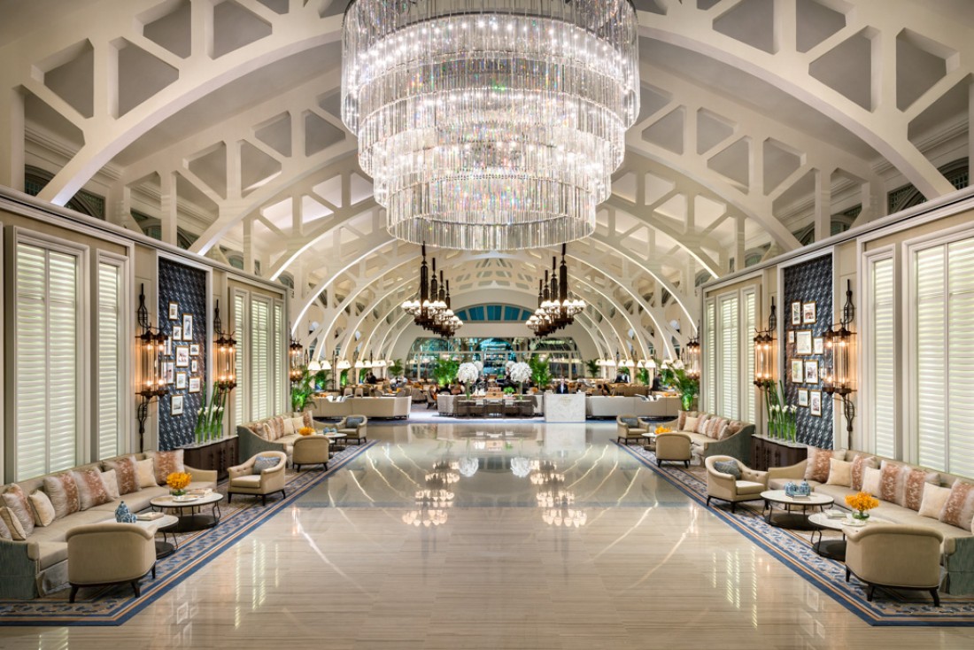 The Clifford Pier est le nouveau restaurant de l’hôtel, aussi fastueux qu’impressionnant par ses volumes | © The Fullerton Bay Hotel