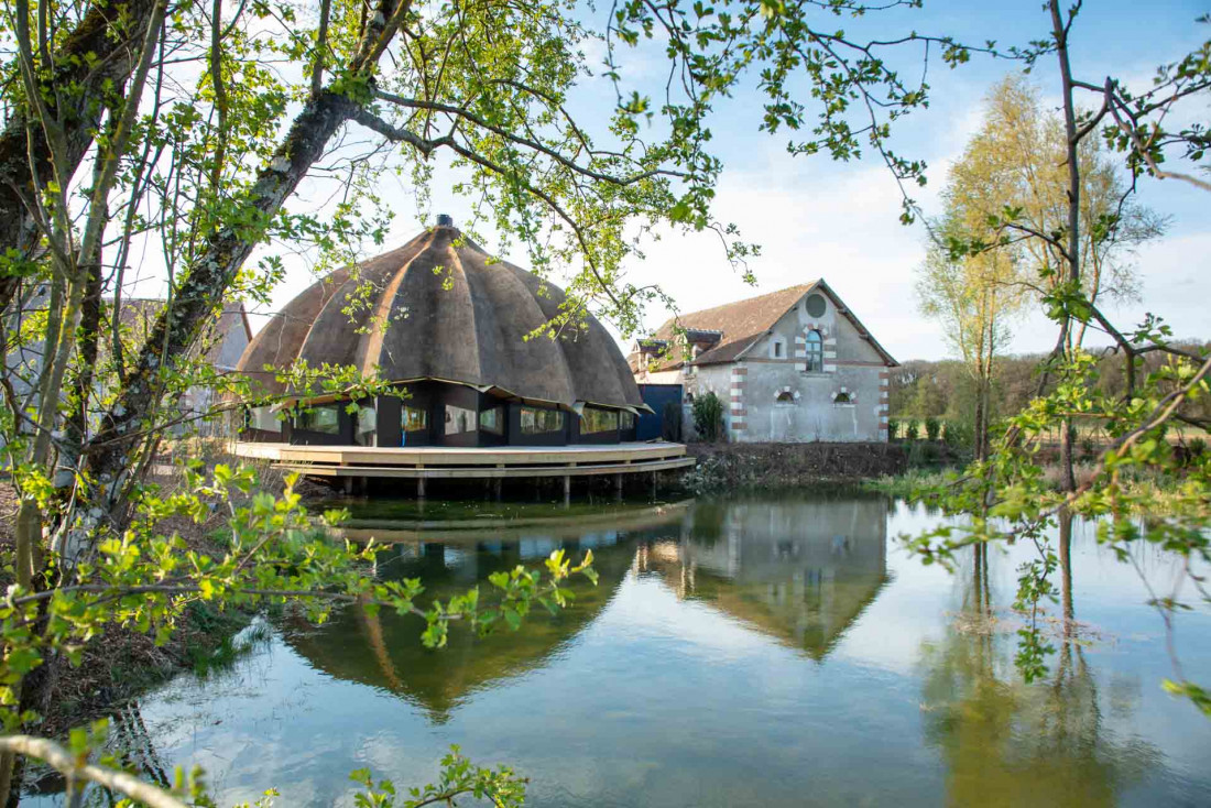 Le Bois des Chambres — vue sur le restaurant © Eric Sander