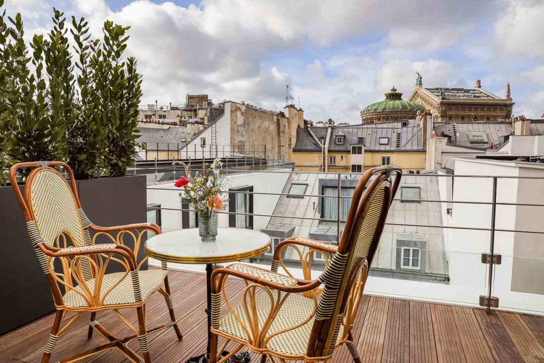 La Suite Opéra et sa terrasse avec vue sur l’Opéra Garnier © Meero