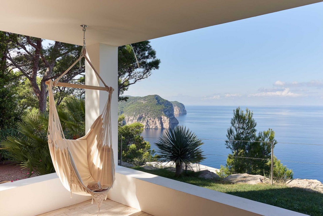 La vue depuis la Villa Blue, au nord d'Ibiza, est parmi les plus spectaculaires de l'île © DR