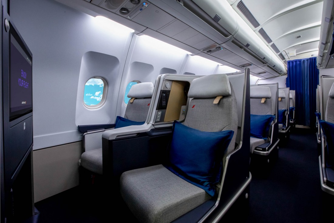 À l'intérieur de la nouvelle cabine Business des A330 d'Air France © DR