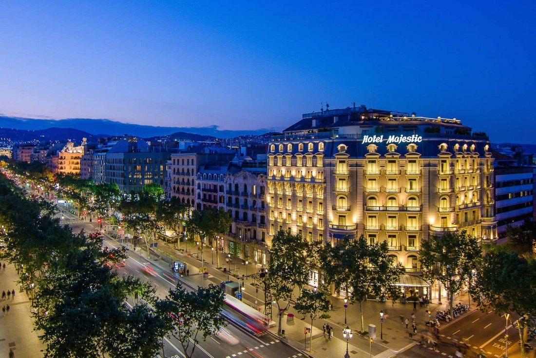 La façade du Majestic Hotel & Spa Barcelona sur le Passeig de Gràcia, la plus célèbre avenue de la ville © DR