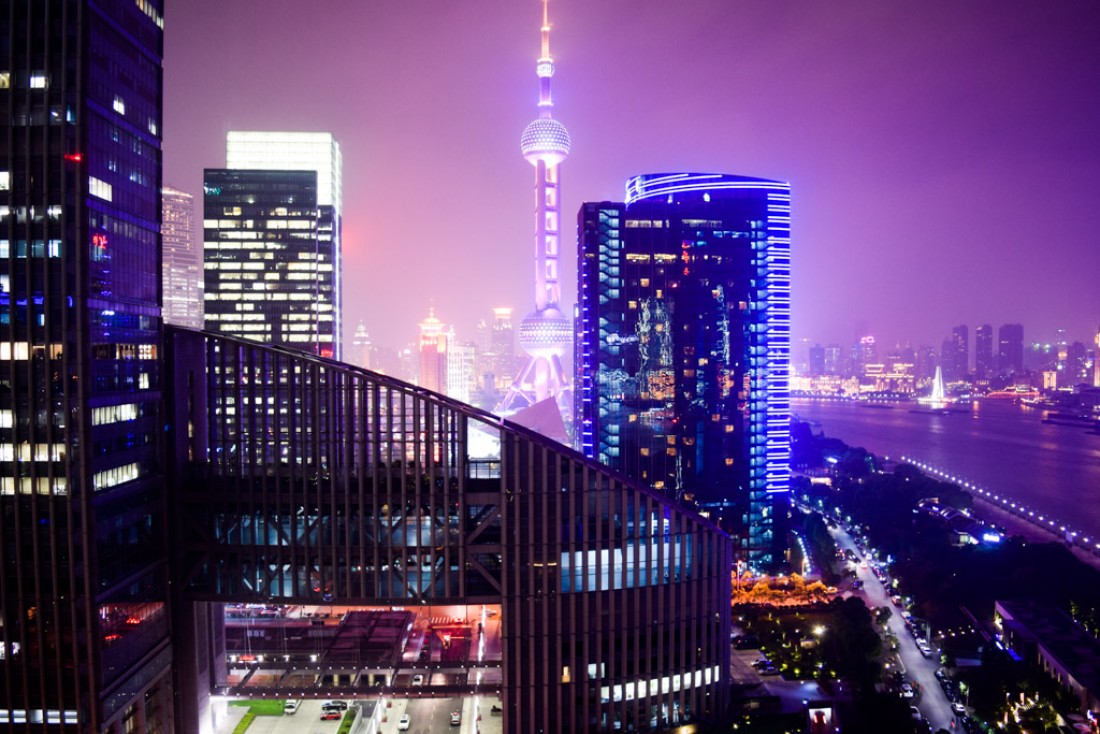 Vues spectaculaires sur Shanghai depuis notre chambre Club Mandarin River View © Yonder.fr