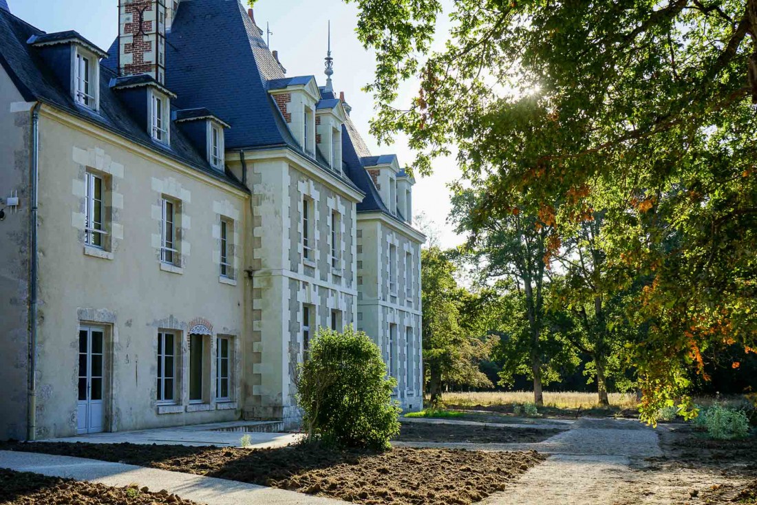 Les Sources de Cheverny : l'hôtel s'est construit autour de l'historique Château du Breuil © MB | YONDER.fr