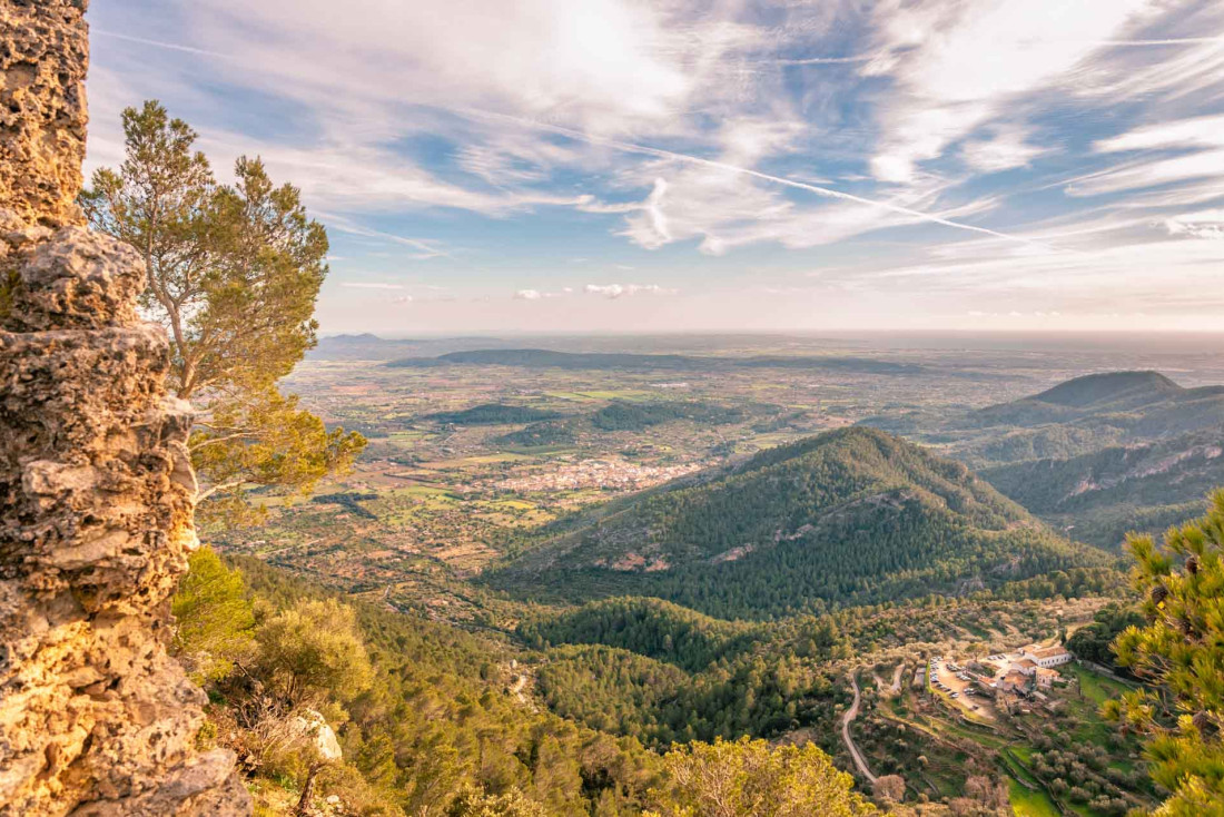 La vue depuis les forteresses de Majorque © AdobeStock