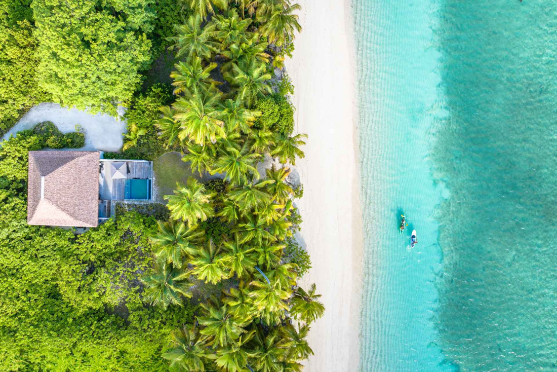 Alphonse Island est situé au cœur d'une réserve marine sauvage de plus de 5500 hectares