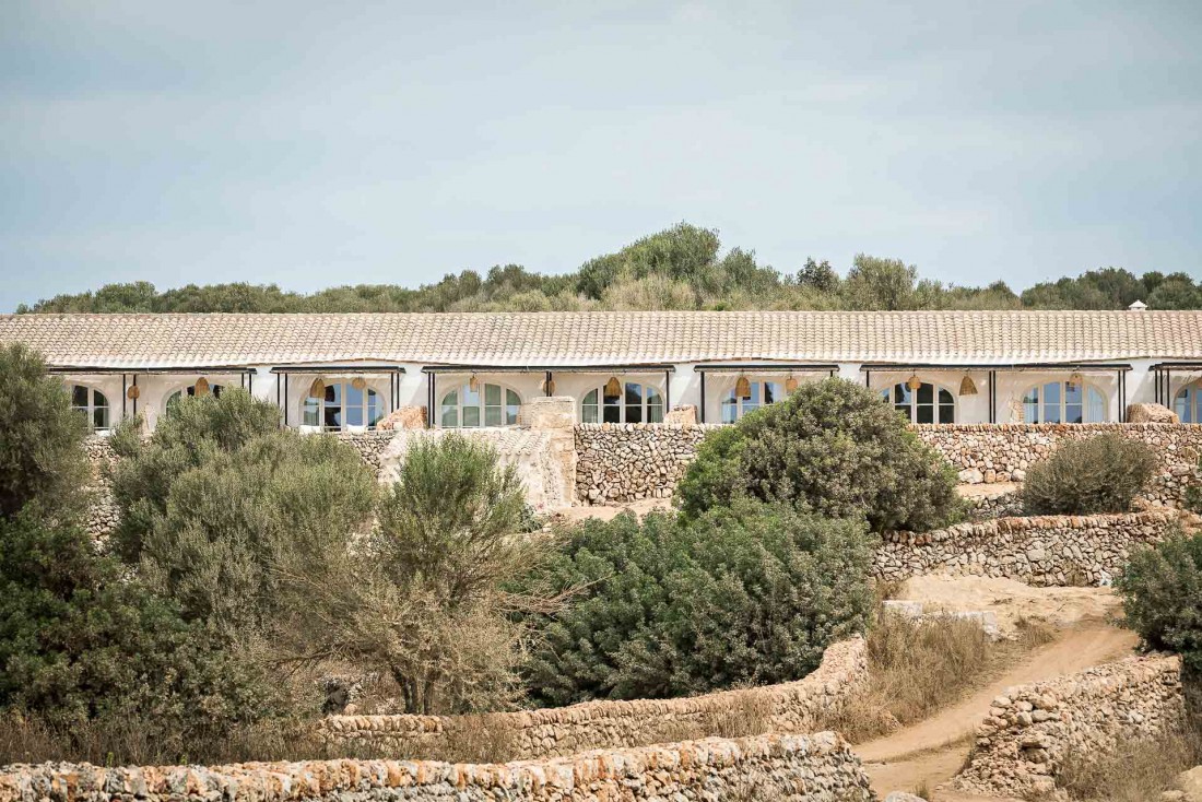 Les anciennes granges de Torre Vella ont été transformées en chambres et suites © Yann Deret