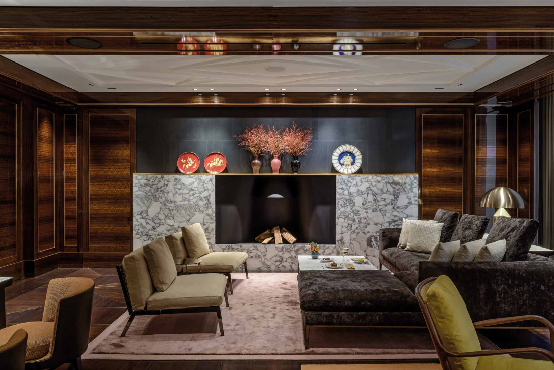 Le luxueux lounge de l'hôtel © Bulgari Hotels & Resorts