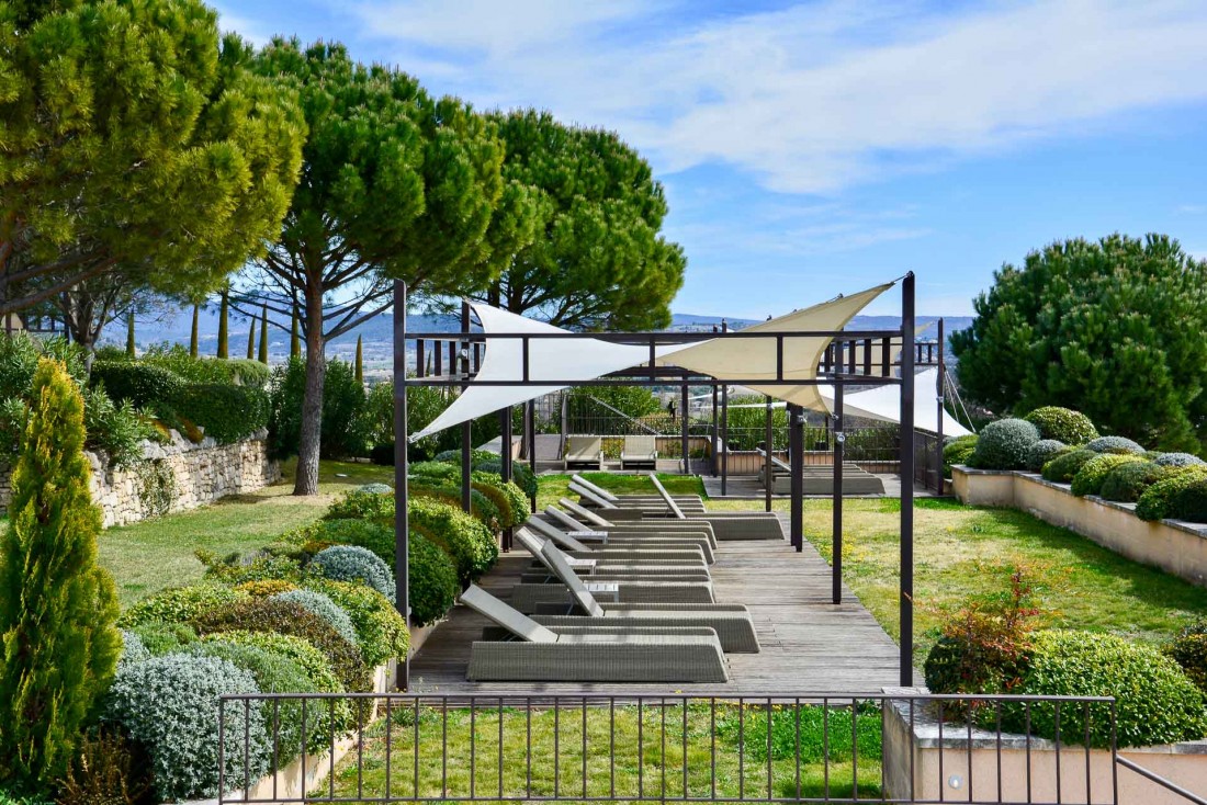 Dans les jardins de Coquillade Village © Emmanuel Laveran