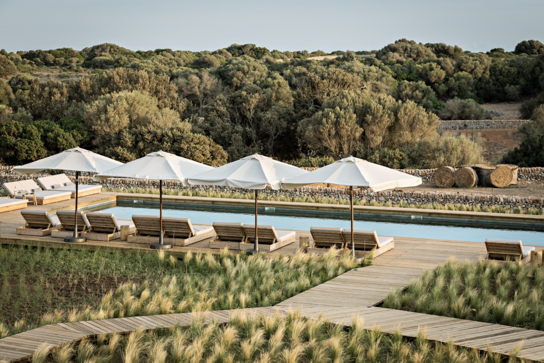 La piscine de Torre Vella, un des plus beaux agroturismo de Minorque © Yann Deret