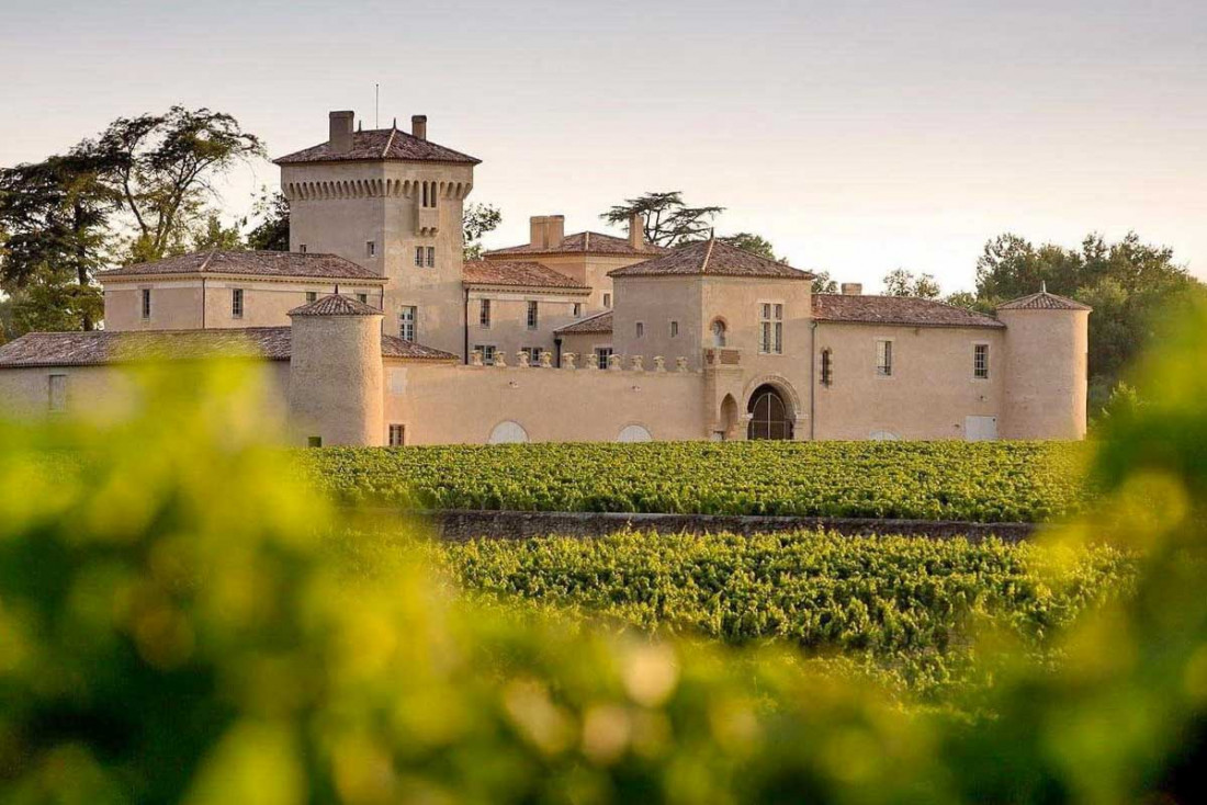 Le Château Lafaurie-Peyraguey, luxueux hôtel et restaurant signé Lalique dans le Sauternais © Deepix