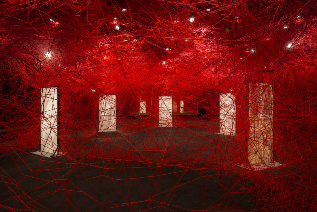 5 expositions en Europe à voir absolument © Chiharu Shiota, The Locked Room