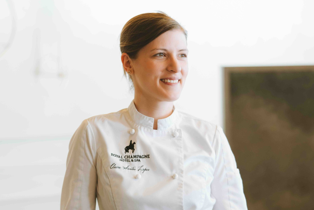 Claire Santos Lopes, talentueuse et cheffe pâtissière engagée du Royal Champagne Hôtel & Spa © Royal Champagne