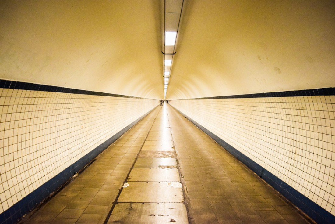 Le tunnel Sainte-Anne, l'une des curiosités de la ville © Yonder.fr