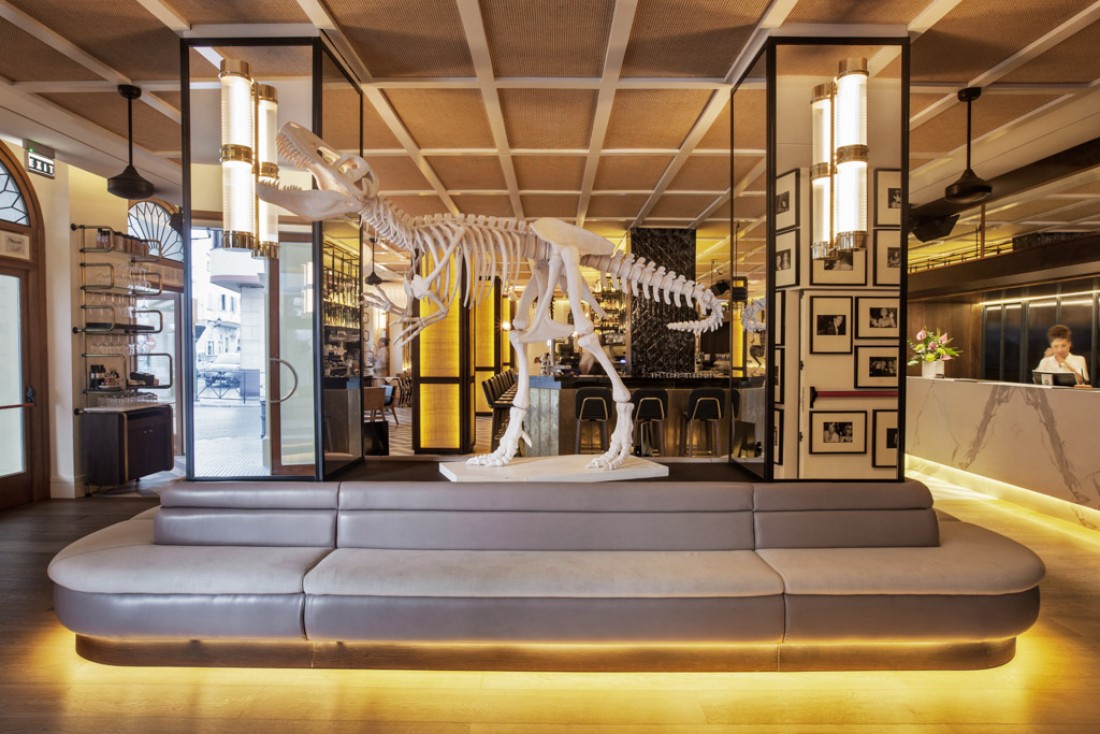 Si la décoration fait parfois preuve de quelques bizarreries (comme ce squelette de dinosaure), l'ensemble est très réussi © Gran Hotel Montesol