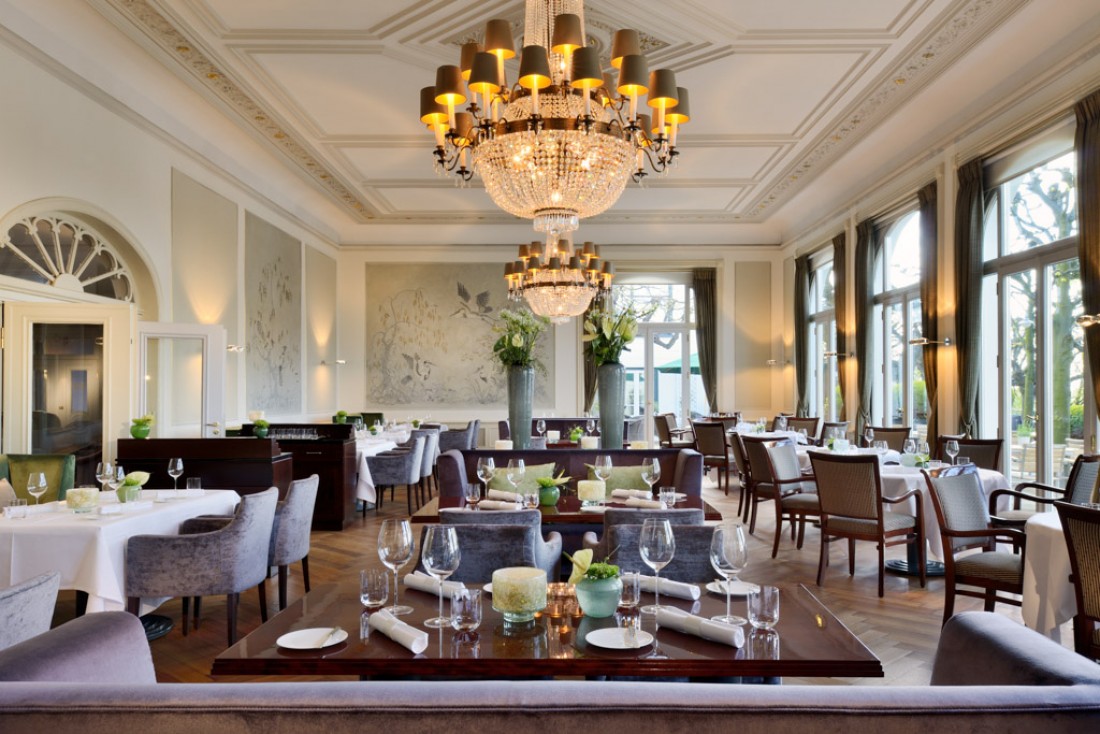 Le Jacobs est le restaurant gastronomique de l'hôtel dirigé par le chef Thomas Martin. Le Guide Michelin lui a attribué deux étoiles © Hotel Louis C. Jacob 