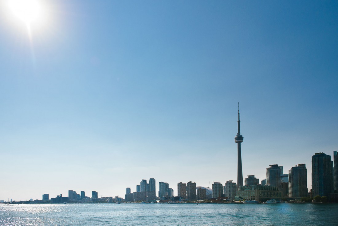 La skyline de Toronto au bord du lac Ontario © DR