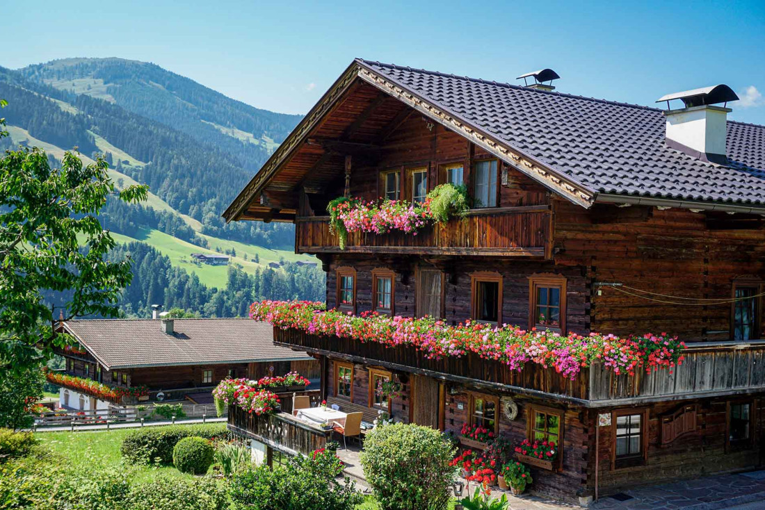 Une ferme typique de l'Alpbachtal © Alpbachtal Tourismus