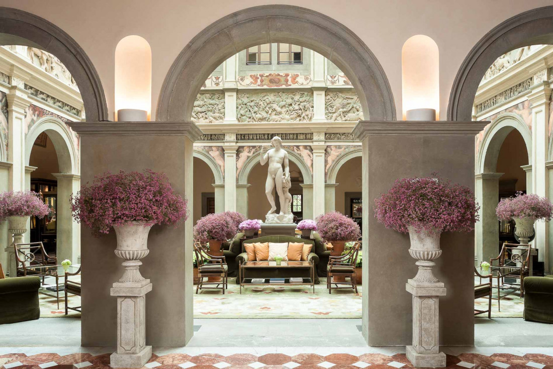 Four Seasons Hotel Firenze | Décor opulent dans le lobby © Four Seasons Hotels and Resorts