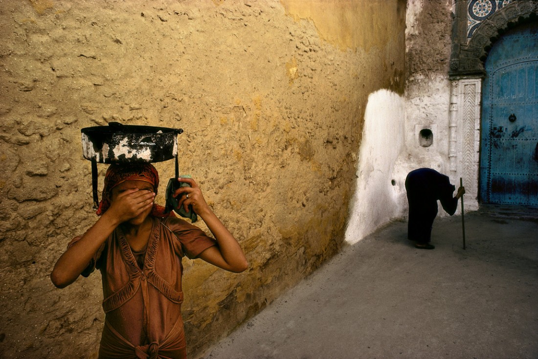 Essaouira. 1976. © Harry Gruyaert / Magnum Photos