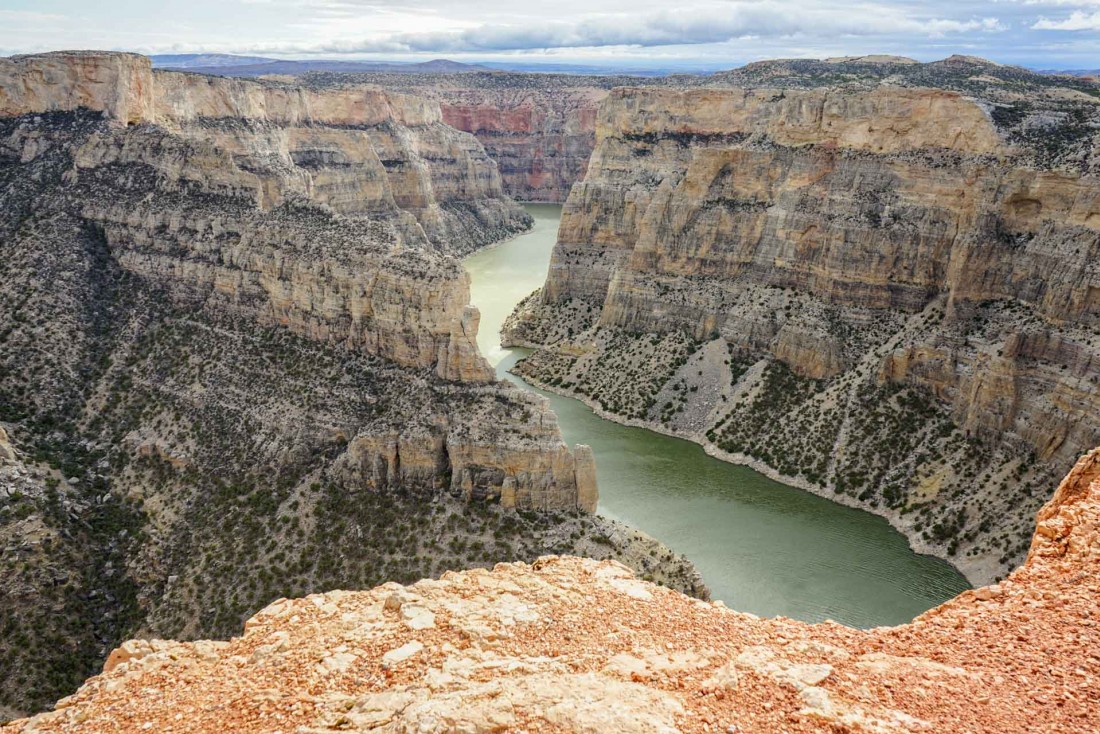 Si techniquement le Bighorn Canyon National Recreation Area est dans le Montana, l'accès au canyon se fait depuis le Wyoming.