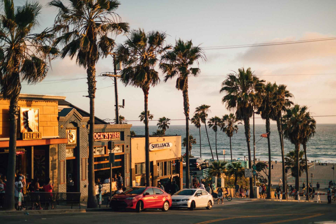 Manhattan Beach © Roberto Nickson