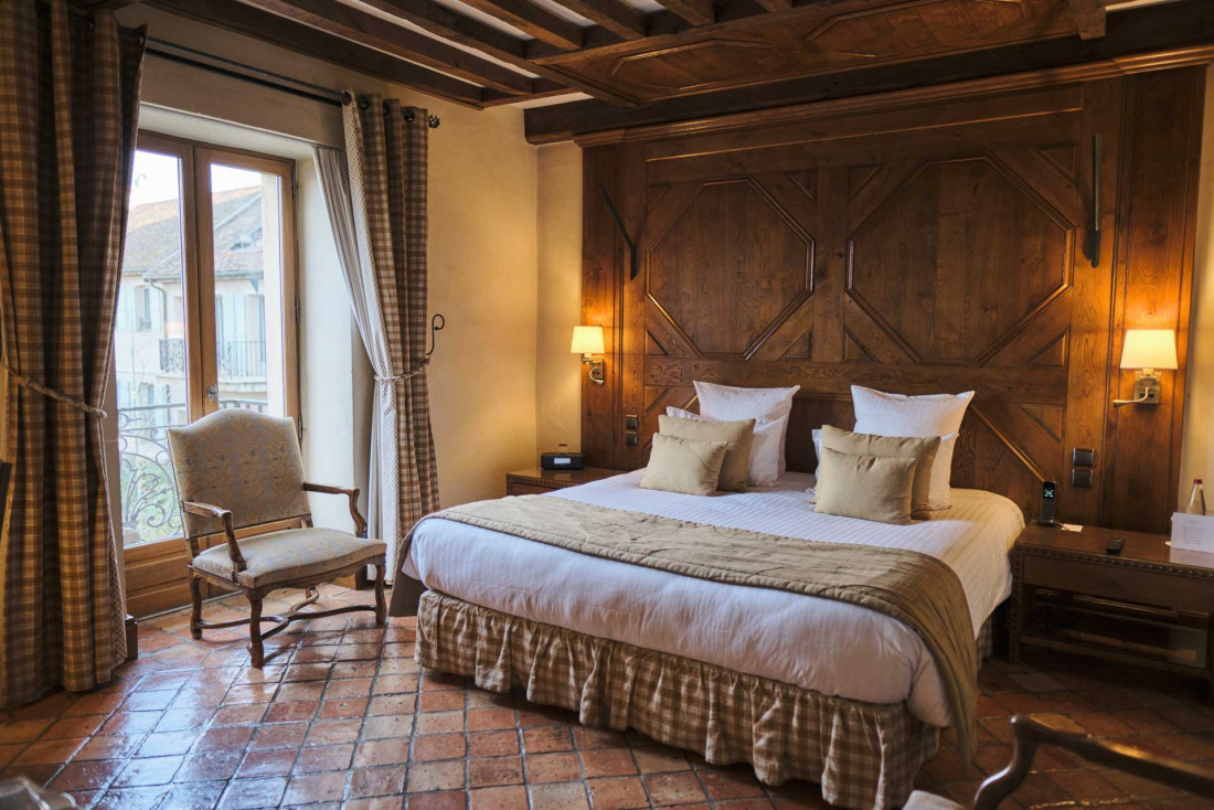 Chambre — Relais Bernard Loiseau © Jonathan Thévenet