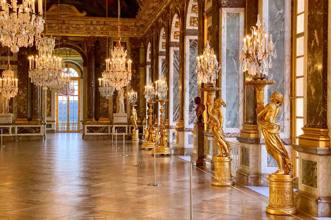 La Galerie des Glaces privatisée au Château de Versailles, une expérience proposée par les Airelles © Emmanuel Laveran