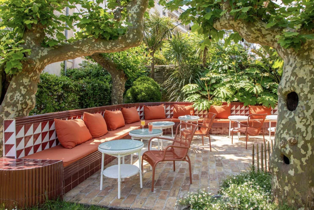 Le jardin, Hôtel de Silhouette à Biarritz © Cécile Lhermitte