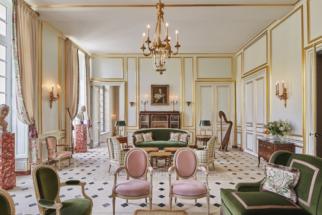 Meublé d’après un inventaire de 1788, Le Grand Contrôle ressuscite les fastes de la fin du XVIIIᵉ siècle © Airelles