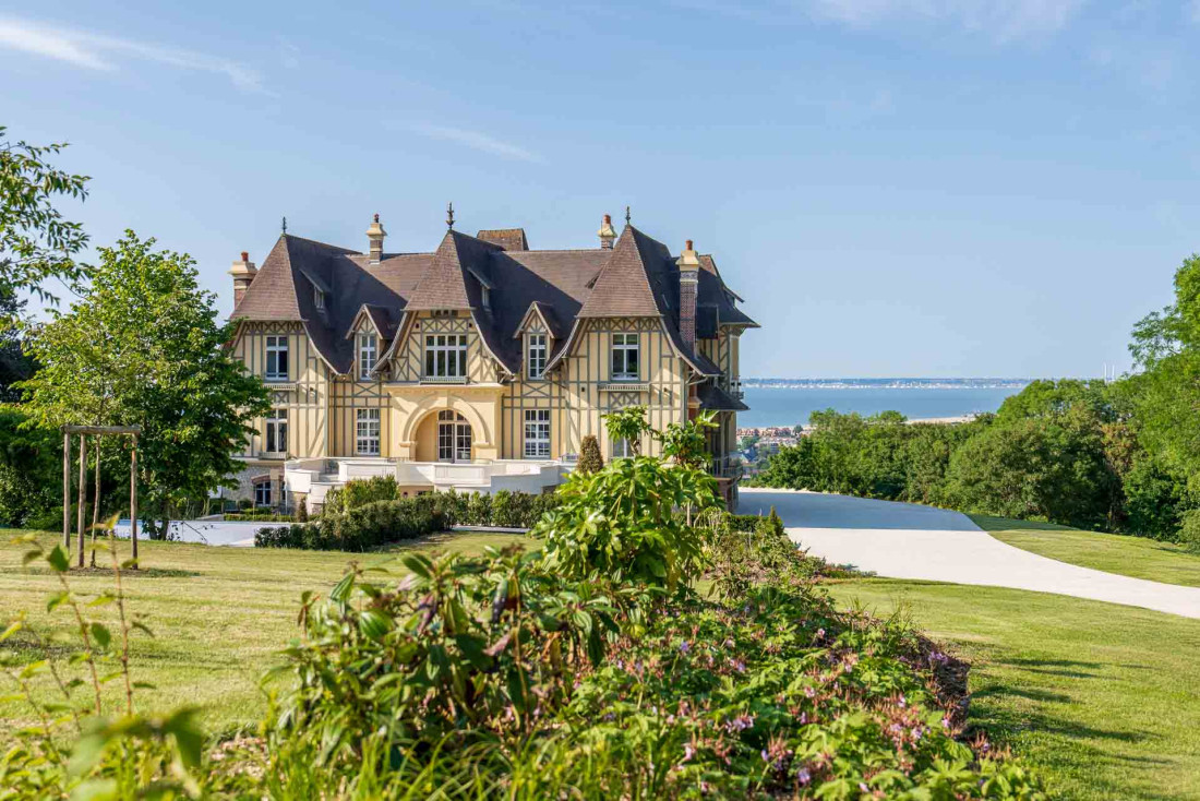 Maison Douce Époque, un hôtel en Normandie à Deauville