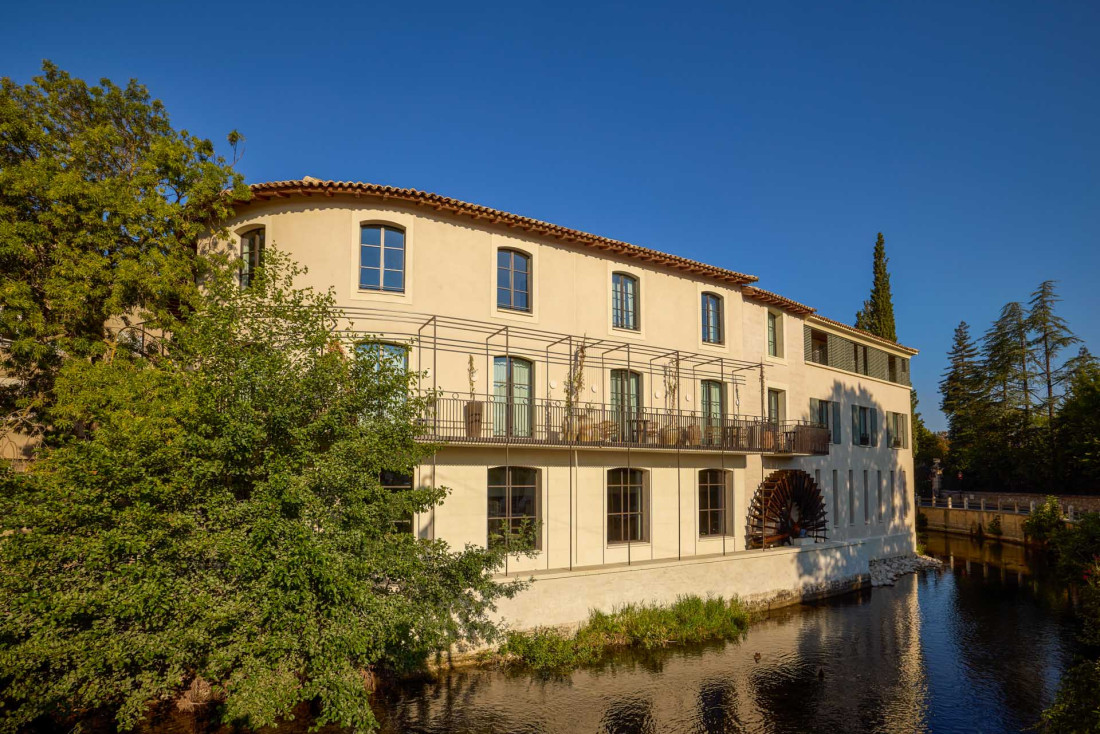 L'Isle de Leos, tout premier hôtel 5 étoiles de l'Isle-sur-la-Sorgue © Francis Amiand