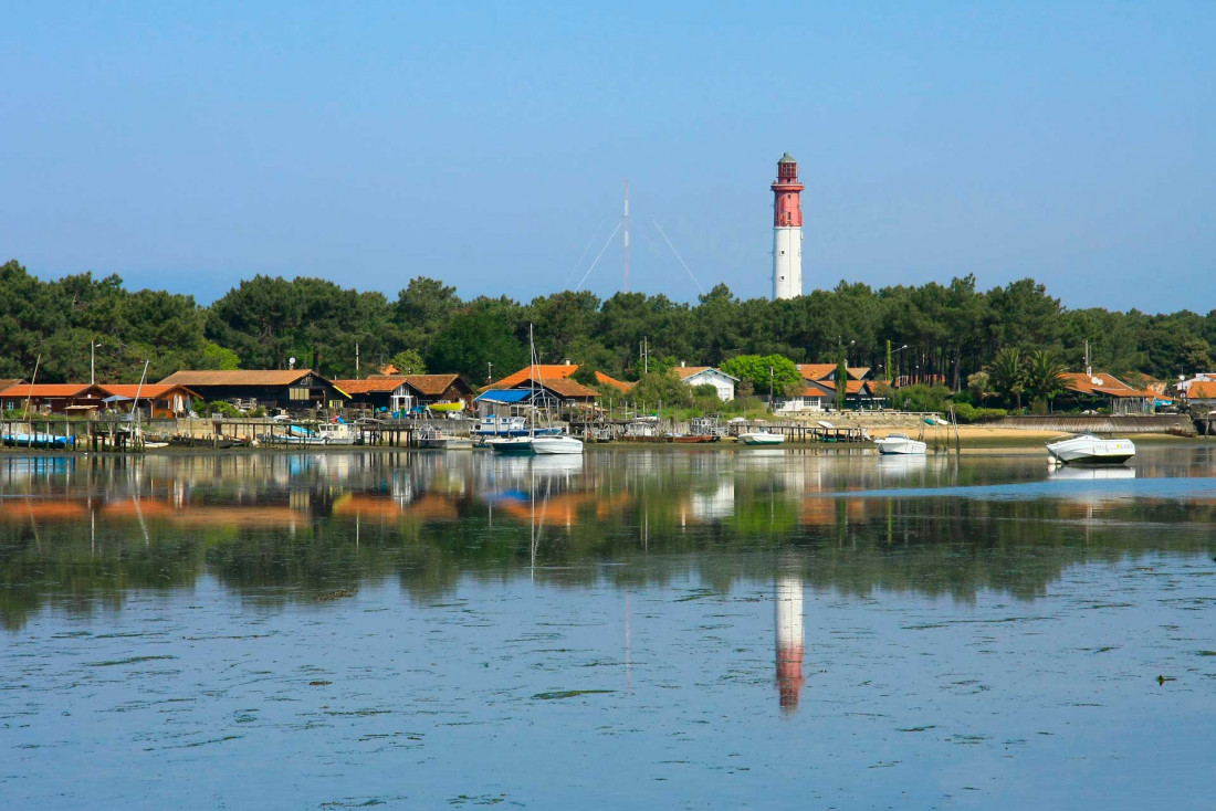 Le phare et le quartier du Mimbeau au Cap Ferret © B. Ruiz Siba