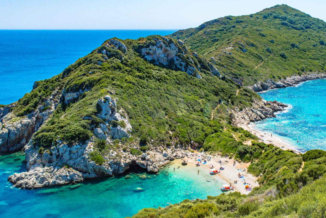 La plage de Porto Timoni à Corfou, l'une des plus belles de l'île © Chris Karidis