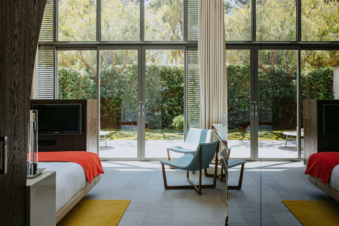  Hôtel Sezz, un 5 étoiles contemporain à Saint-Tropez