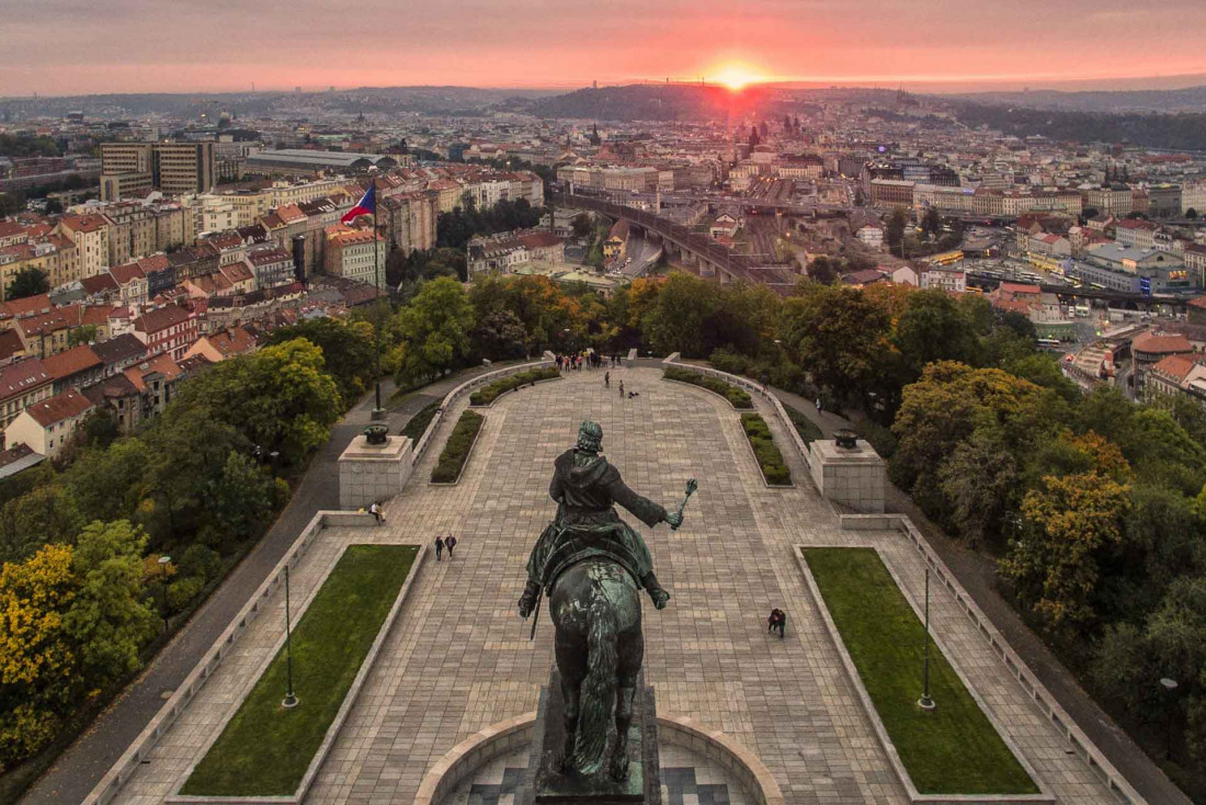 La Statue équestre statue de Jan Zizka sur la colline de Vitkov © Prague CIty Tourism 