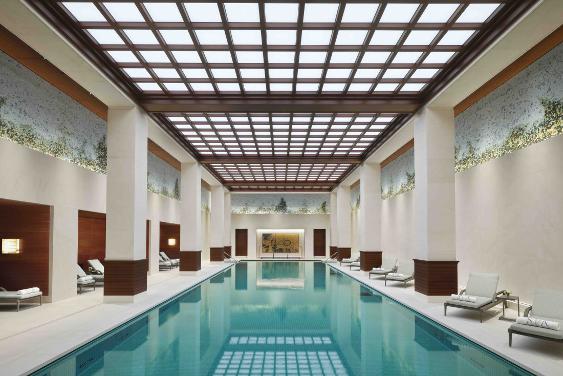 Le spa de l'hôtel Peninsula London, la wellness pool © DR
