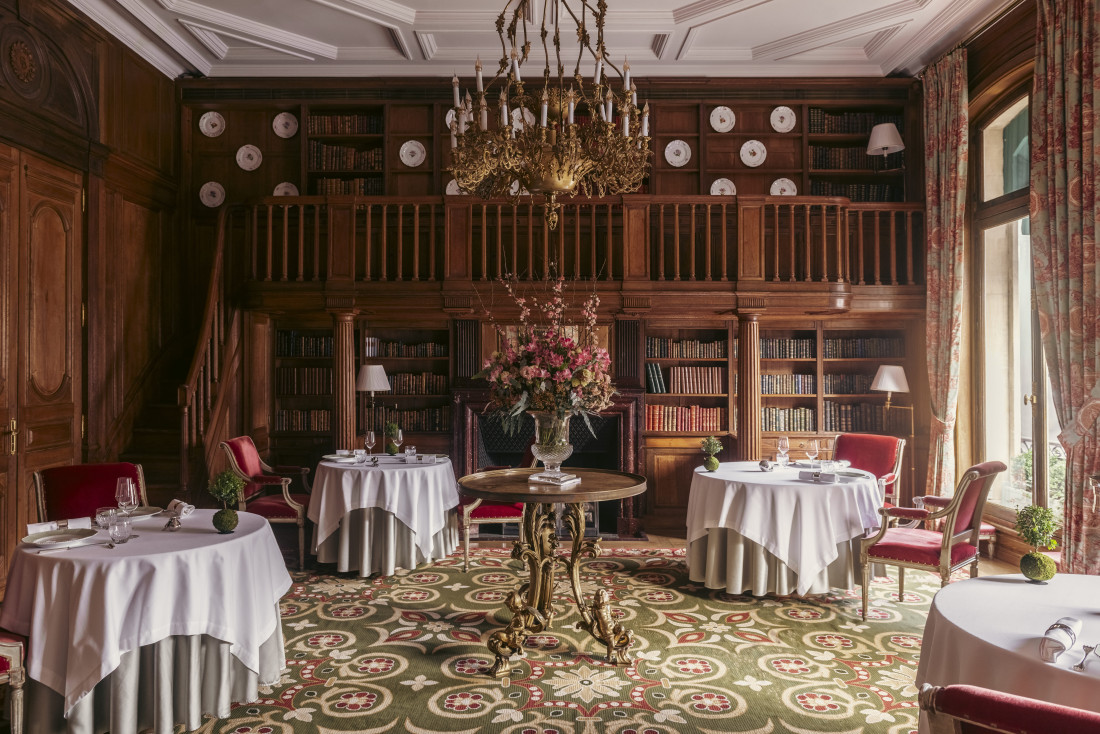 Le Clarence, restaurant 2 étoiles à deux pas des Champs-Élysées © Valerio Geraci